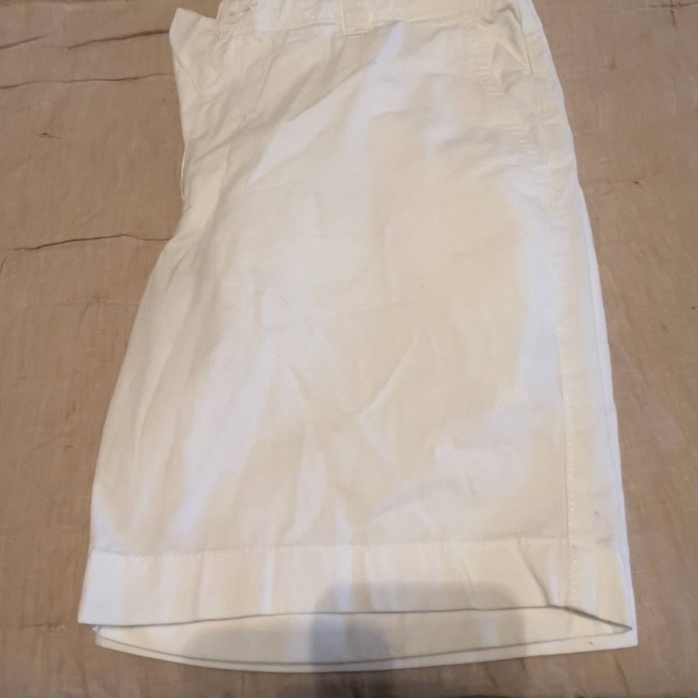 Round Tree York Casual shorts